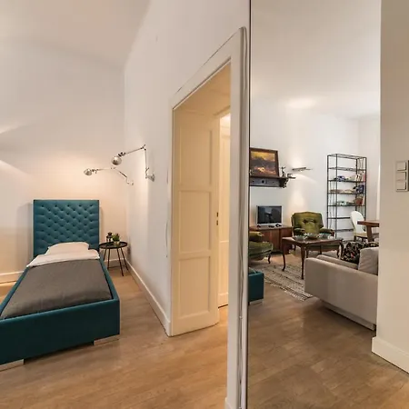 Unique Market Square Penthouse Варшава
